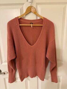 Free People Women's Knit Sweater Salmon V-Neck Oversized XS EUC Designer Classic